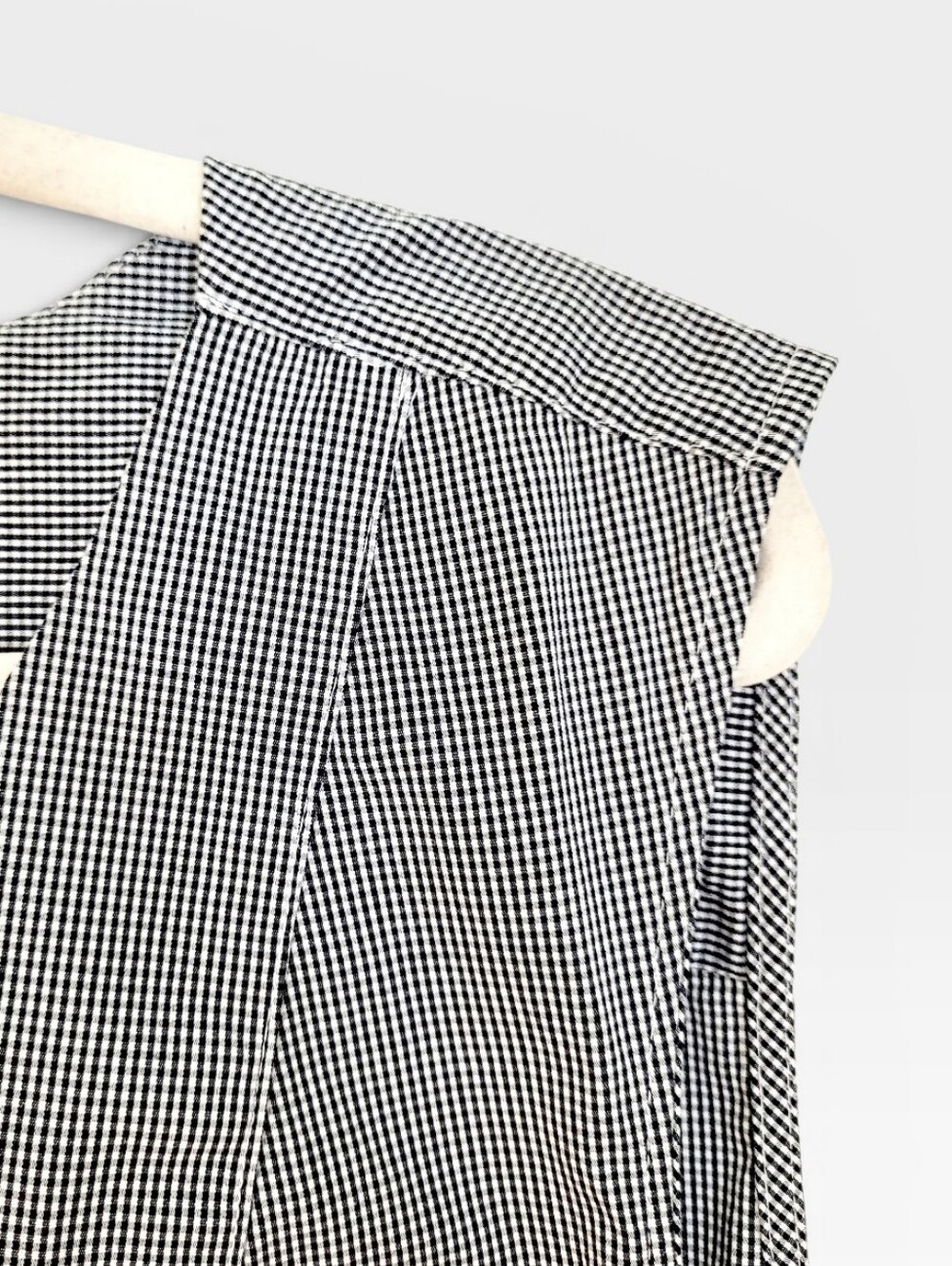 NWT J.CREW Factory Black White Gingham Scalloped Hem Shell Tank Top 16 - Picture 6 of 10